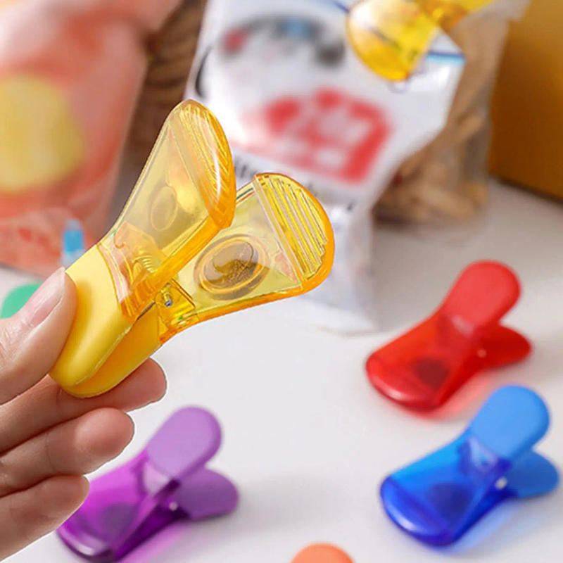 Description Picture 2 of itemSealing machine Portable magnetic suction food and snacks plastic bag sealing machine fast opening bag clip