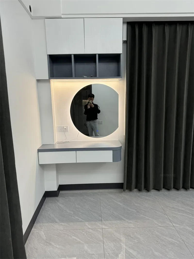 Description Picture 6 of itemSimple Special-shaped Bath Mirrors Semicircular Makeup Mirror Wall Hanging with Light Bathroom Led Touch Screen Bathroom Mirrors