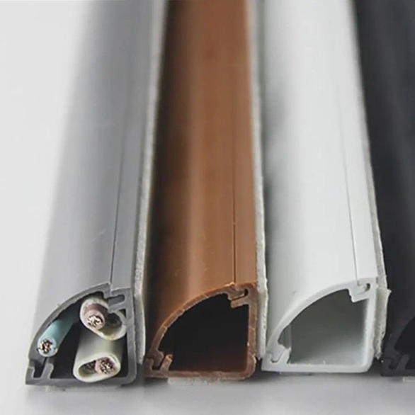 Slide 8d1305f5da974af6bf5ae886684cef7f