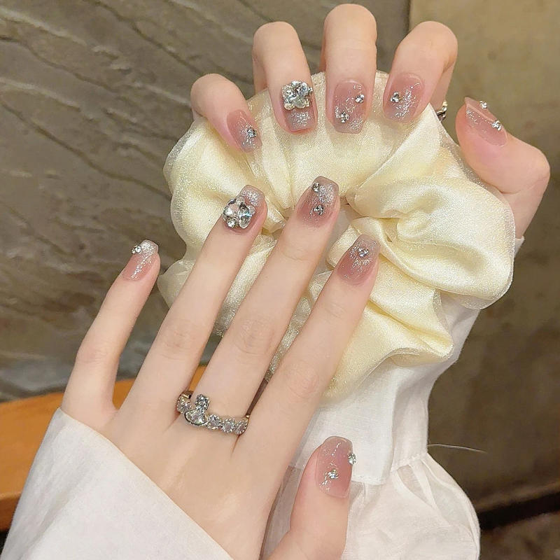 Description Picture 4 of item10Pcs Sparkling Cat Eye Fake Nails with Shining Rhinestone Design False Nails Press on Mid Length Ballet Full Cover Manicure