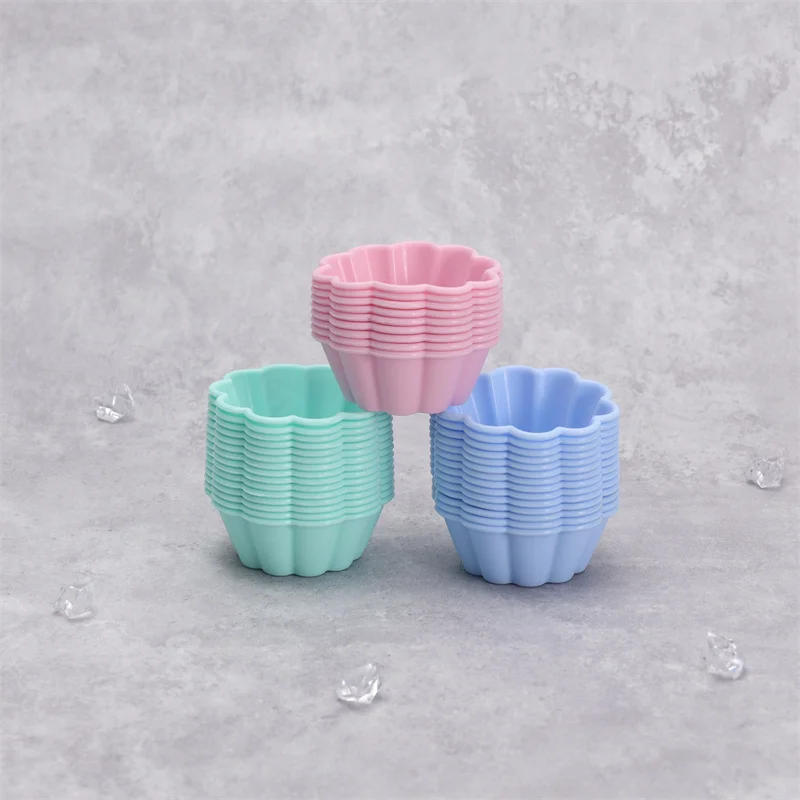 Description Picture 5 of item12 Pcs Petal Shape Muffin Cup Round 5cm Silicone Muffin Cake Baking Molds Cupcake Pan Baking Accessories Tart Cup Cake Mould