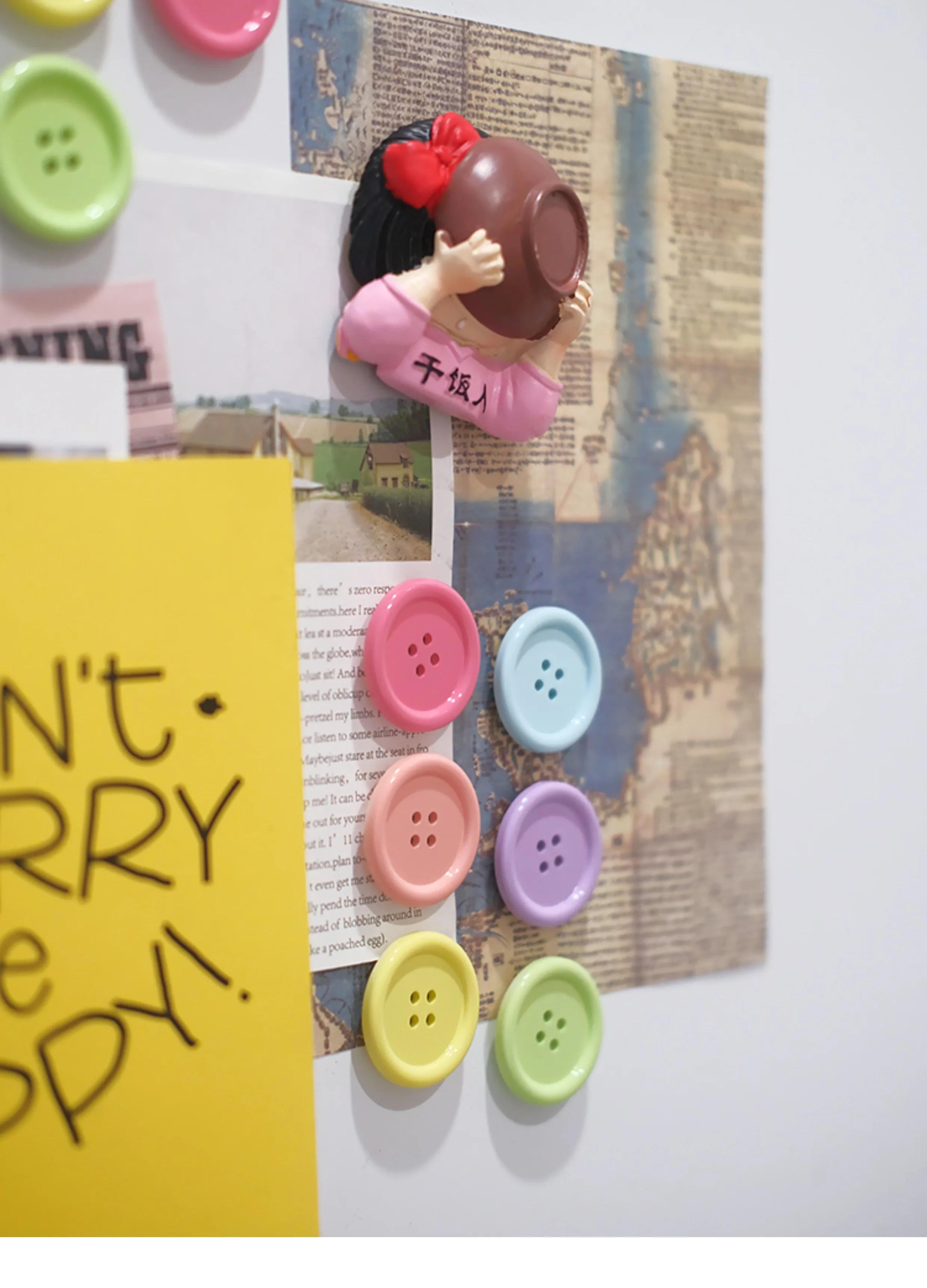 Description Picture 5 of itemCandy Colored Buttons Fridge Magnet Photo Message Board Magnetic Home Decoration