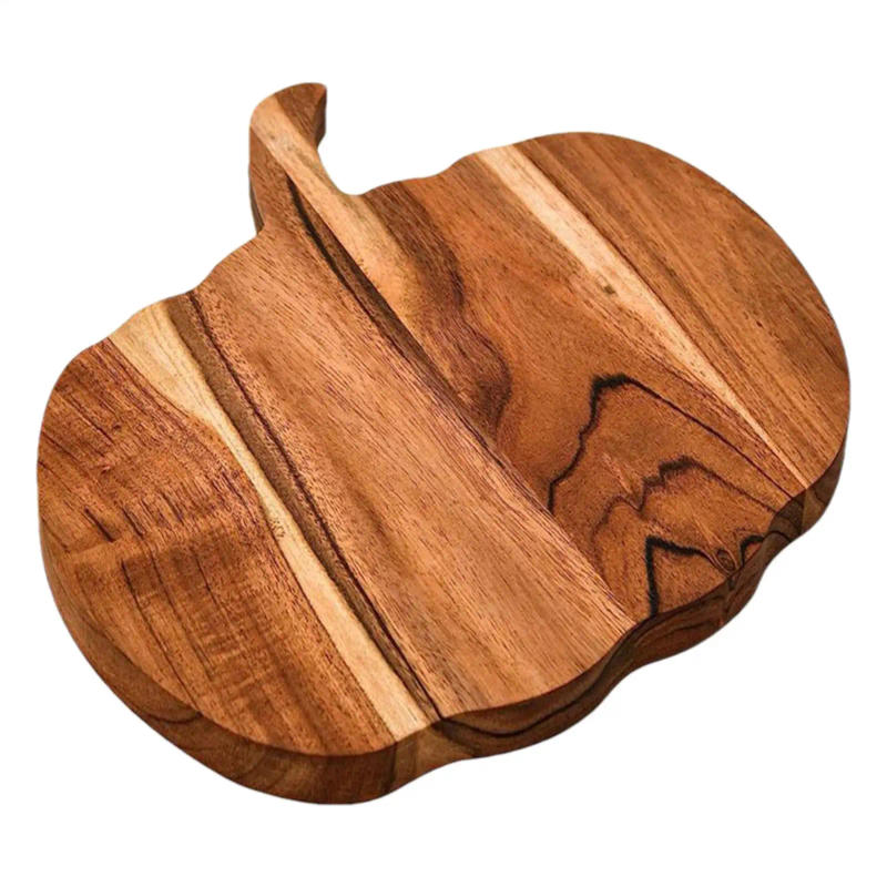 Description Picture 2 of itemHalloween Kitchen Decorative Pumpkin-shaped Cutting Board Bread Board Wood Cutting Board with Handle for Chopping Meat Vegetable