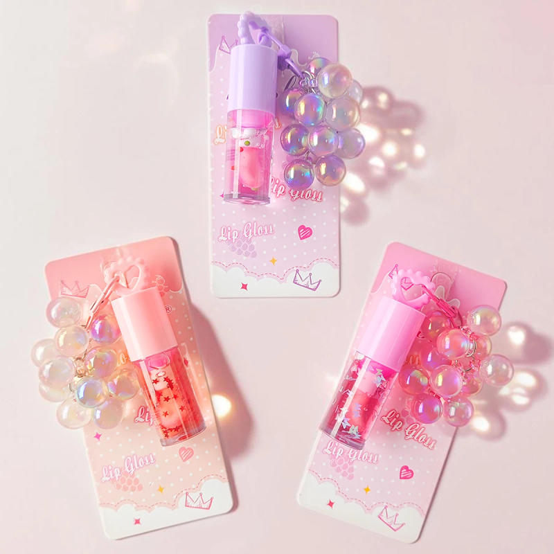 Description Picture 6 of itemThree Color Random Grape Pendant Lip Oil Lip Gloss Moisturizing And Long-Lasting Waterproof And Sweat Proof Lip Makeup