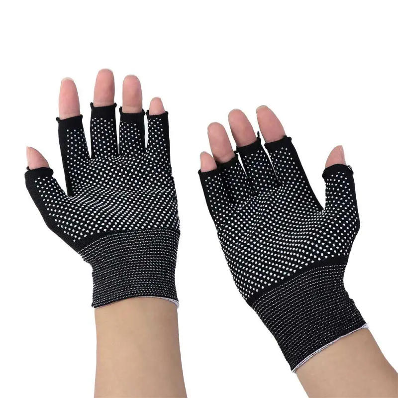 Description Picture 5 of item1Pair Ice Cool Open/Half Fingers Sport Dispensing Cut Fishing Gloves Fishing Accessories Cycling Gloves Three Fingers Gloves