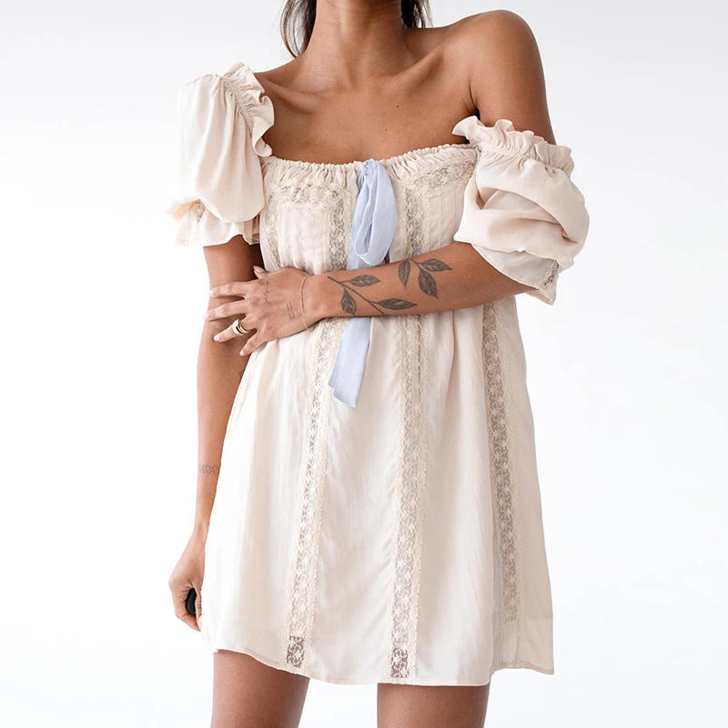 Description Picture 3 of itemY2K Cottage Kawaii Puff Sleeve Mini Dress Lace Trim Square Collar Backless A-line Dress Aesthetic Fairycore Vintage Short Dress