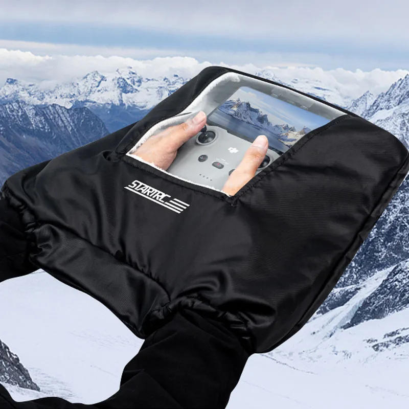 Description Picture 3 of itemGloves Winter Warm Gloves for DJI RC RC 2 /RC-N1 Remote Control Storage for DJI Mini 3 /mini 3pro /mavic 3 / AIR 3 Drone
