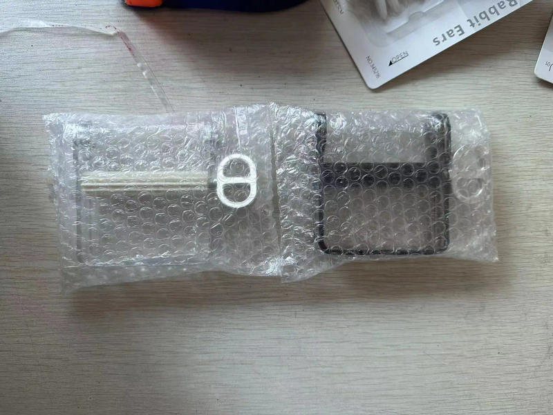 Description Picture 3 of itemToothpaste Squeezer Tool Manual Plastic Tube Dispenser for Easy Squeezing Bathroom Essential for Toothpaste and Creams for Daily