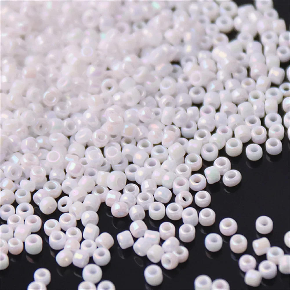 Description Picture 3 of itemWhite Series Czech Glass Seedbeads Multi Size 1.5mm 2mm 3mm 4mm Round Spacer Beads For DIY Jewelry Making Garments Accessories