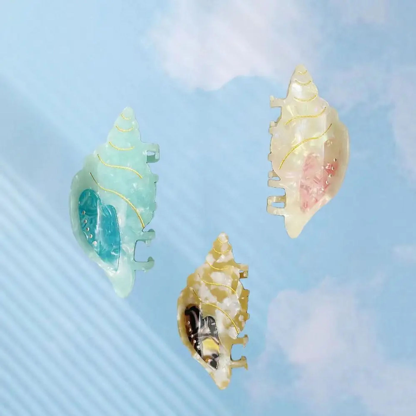 Description Picture 4 of itemHeart Acetate Hair Claw Hairgrip Zircon Geometric Shell Shark Clip Korean Style Conch Women Barrettes Girls