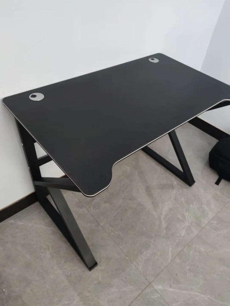 Description Picture 4 of itemDesktop Computer Desks Home Office Furniture modern Bedroom gamer table Internet Cafe Gaming Table Multi-function Office Desk Z