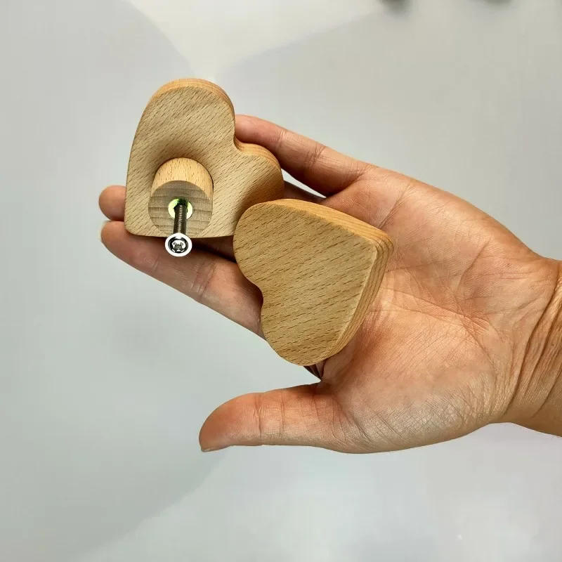 Description Picture 3 of itemBeautiful Wooden Heart Shape Handles for Wardrobes and Cabinets Children Room Cupboards Door Pulls Decoration Furniture Hardware