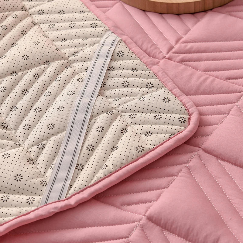 Description Picture 6 of itemHigh Quality Cotton Mattresses Foldable Rebound Mattress Tatami Anti Mite Floor Mat Student Hotel Dormitory Single Double Queen