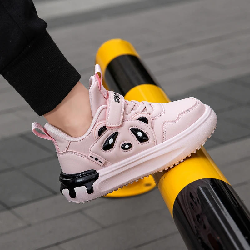 Description Picture 3 of itemChildren's Board Shoes Thick Sole Low Cut Comfortable Casual Running Shoes Leather Surface High Height Flat Shoes for Kids