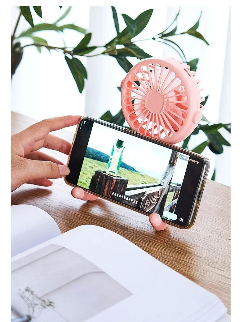 Description Picture 5 of item600mAh USB Rechargeable Handheld Electric Fan for Home 3 Speeds Fan for Cart Stroller Fans Portable Outdoor Fan Clip On for Baby