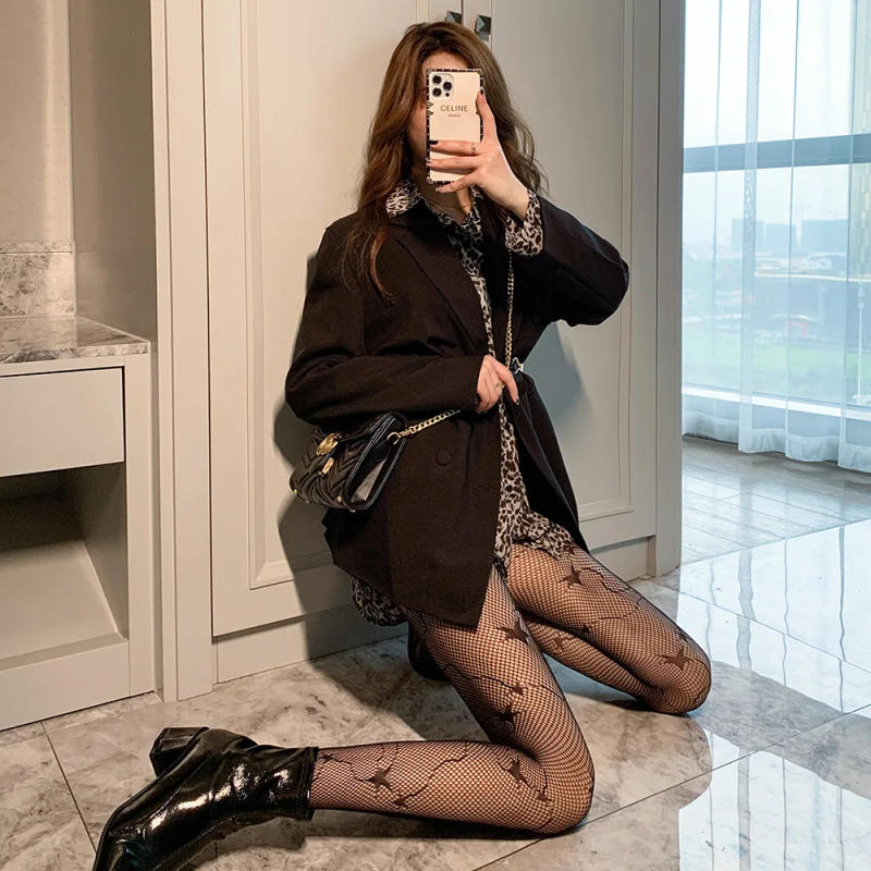 Description Picture 4 of itemFashion Sexy Women Pantyhose Tights Sexy Mesh Fishnet Pantyhose Nylon Print Tight Stocking Female Hosiery Conjoined socks