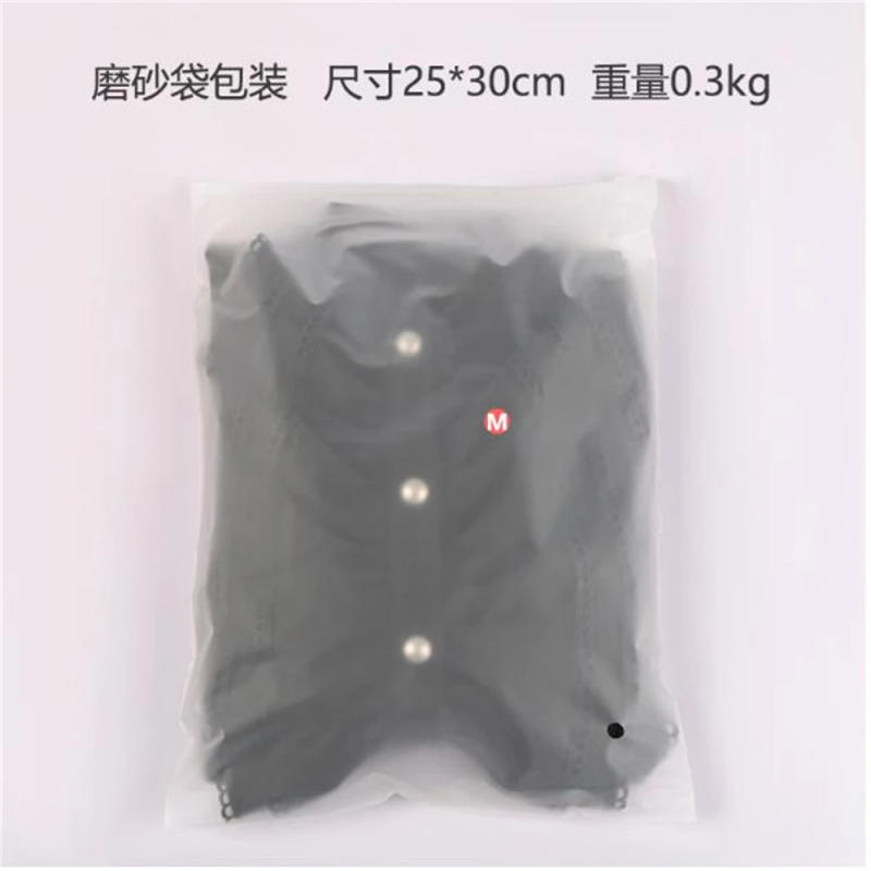 Description Picture 3 of itemEuropean American Men Pleated Shirt Medieval Clothing Steampunk Victorian Top Dress Inner Shirts Black Pirate Tops Chemise Homme