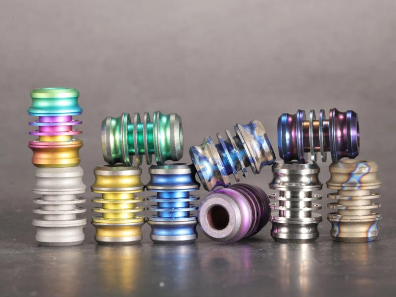 Description Picture 3 of itemV DIY Titanium Alloy TC4 Knife Beads Lanyard Paracord Rope Outdoor Camping Pendants EDC Multi Tools Camping Survie