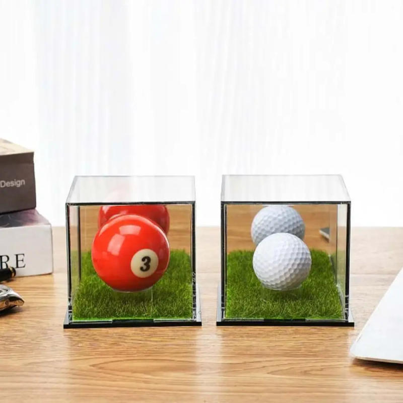 Description Picture 6 of itemTransparent Golf Ball Display Case Lawn Design Dust Protection Holder Stand Golf Ball Smooth Surface Clear Square