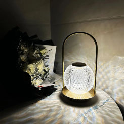 LED Table Lamp Creative Night Light Rechargeable Wireless Portable Crystal Lamp For Bedroom Bedside Restaurant Decor Atmosphere