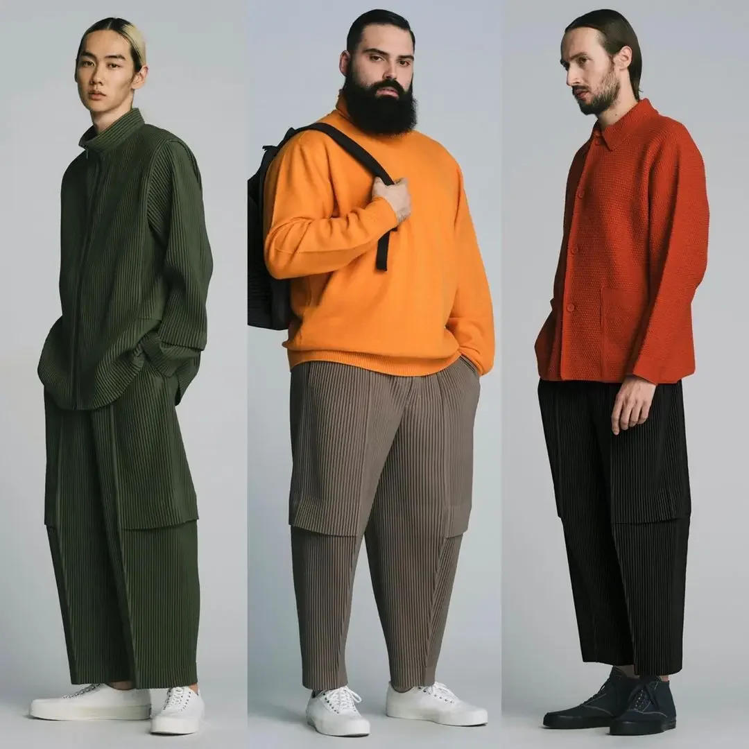 Description Picture 5 of itemMiyake pleated overalls men's military green nine-point pants men's four-season casual pants loose Japanese pleated pants
