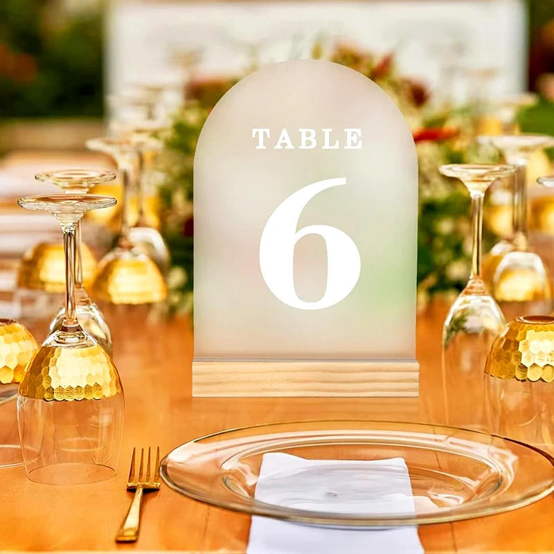 Description Picture 4 of item1PC Acrylic Arch Sign Transparent Blank Guest Name Tags with Wooden Stand Wedding Party Table Numbers Place Card Decorations
