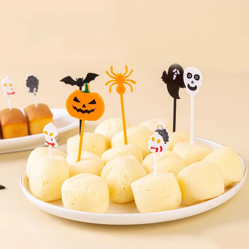 Description Picture 5 of item10pcs Halloween Fruit Fork Cartoon Children Cake Dessert Pick Toothpick Lunch Pick Food Fork Bento Party Decoration Random Style