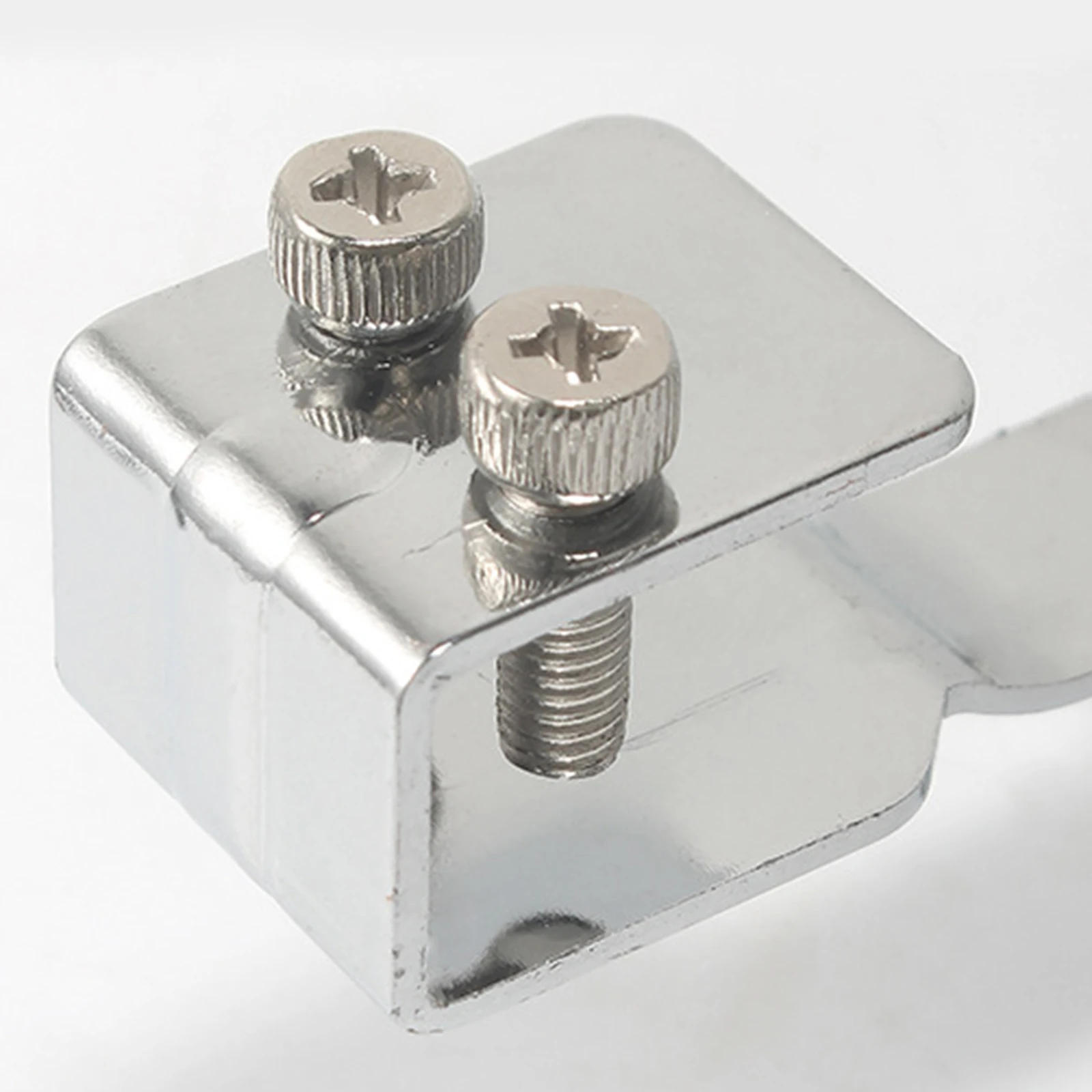 Description Picture 5 of item1 Set Single Glass Lock Zinc Alloy Showcase Cabinet Door Cylinder Sliding Glass Push Door Locks with Key Furniture Hardware