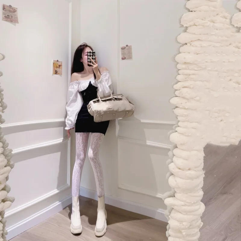 Description Picture 3 of itemFashion Lace Tights Floral Vine Pattern Pantyhose Slim Fit Sexy Gothic Punk Mesh Fish Net Body Stockings