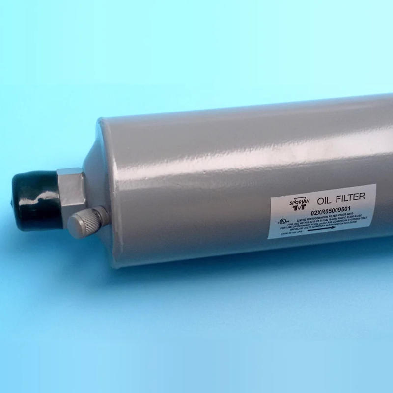 Description Picture 2 of itemExternal oil filter for centrifuge 19XR unit 02XR05009501/02XR05006201