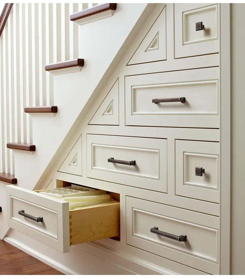 Description Picture 3 of itemAmerican Red Black Furniture Knob Cabinet Handle European Style Garden Cabinet Hardware Cabinet Knob Door Pull Piano Black