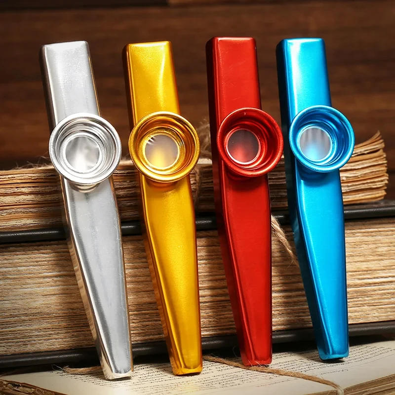Description Picture 2 of itemMetal Kazoo Lightweight Portable For Beginner Flute Instrument Music Lovers Woodwind Instrument Simple Design Lightweight Kazoo