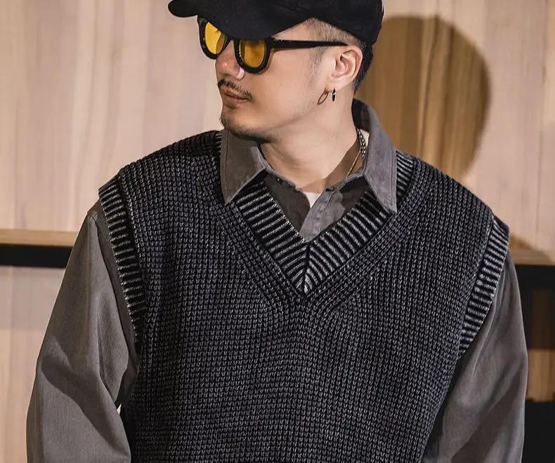 Description Picture 4 of itemKnit Sweater Male Coat Aesthetic Men's Clothing V Neck Jacket Waistcoat Vest Sleeveless Y2k Vintage Motorcycle A Plus Size Old X