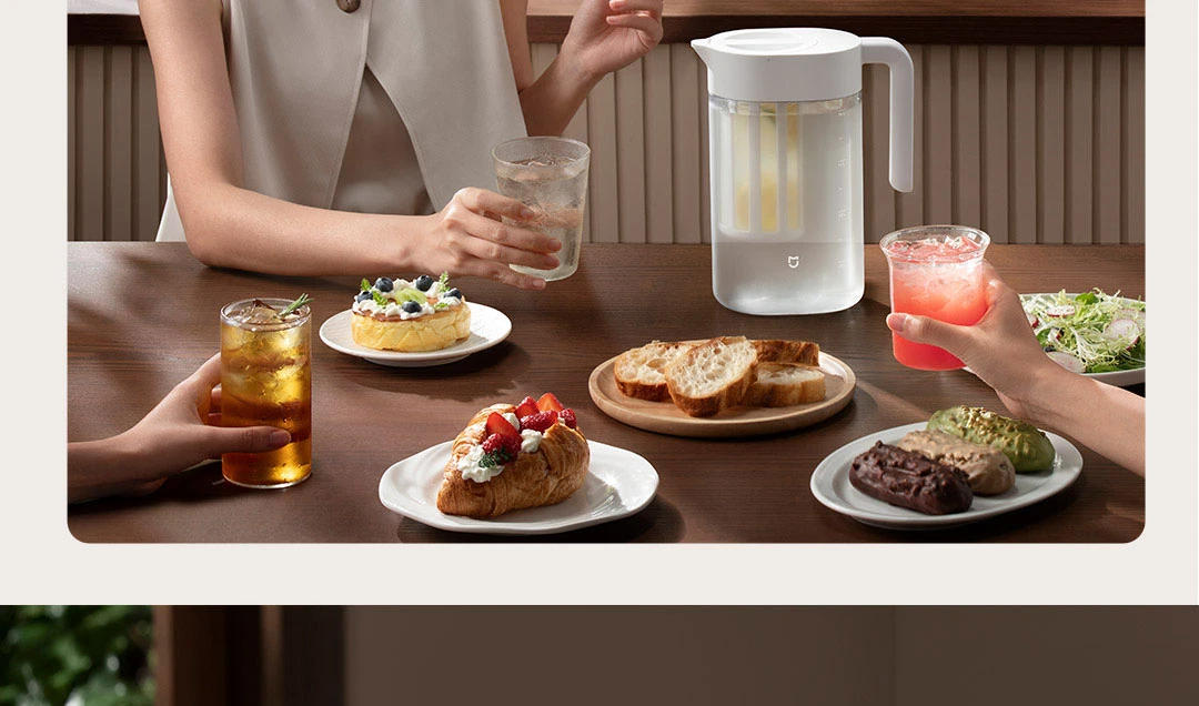 Description Picture 6 of itemIconic Brand Mijia Large Capacity Cold Water Kettle Iced Beverage Dispenser Refrigerator Cold Juice Drink High Quality Storage Tank