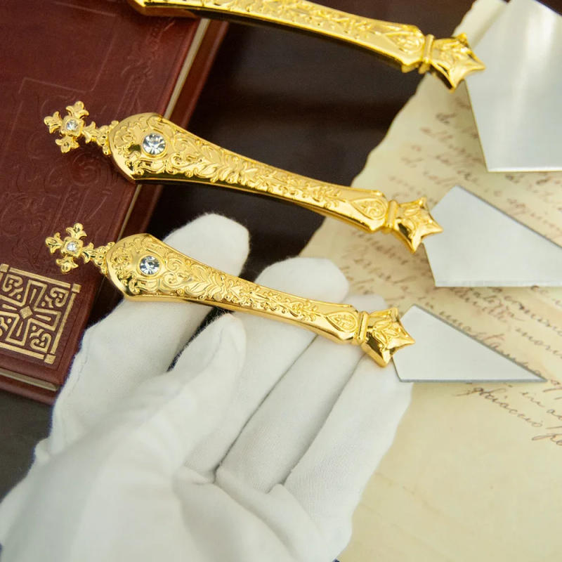Description Picture 2 of itemExquisite Church Souvenirs: Orthodox Metal Knives for Religious Ceremonies