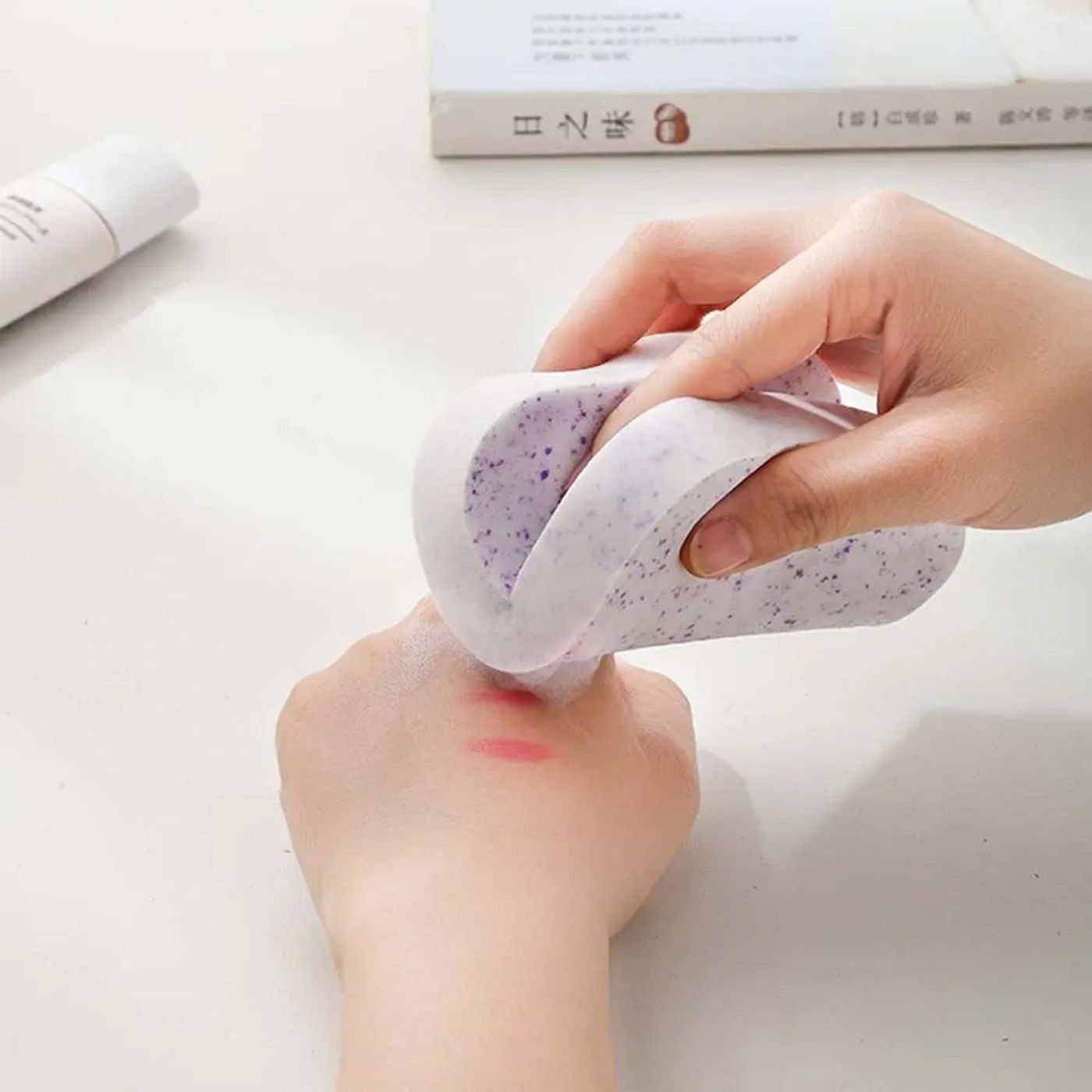 Description Picture 3 of itemPowder Puff Seaweed Clesnsing Makeup Tools Face Cleanser Cosmetic Puff Wash Face Sponge Compress Wash Pad Cleansing Flutter