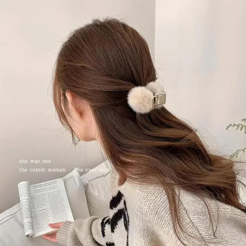 Description Picture 6 of itemPlush Small High Ponytail Hair Claw Clamp Hair Fixed Hair Grab Clip Elegant Women Headwears Accessories Girls Gifts Solid Color