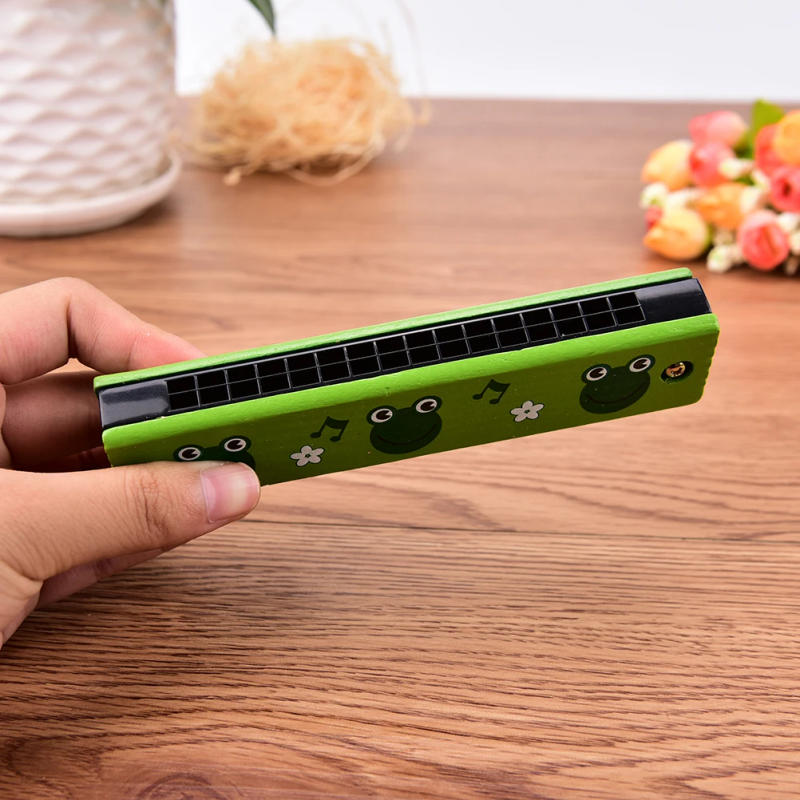 Description Picture 4 of item1PC Cute Cartoon Harmonica 16 Holes Tremolo Harmonica Children Musical Instrument Educational Toy Gift for Kids Random