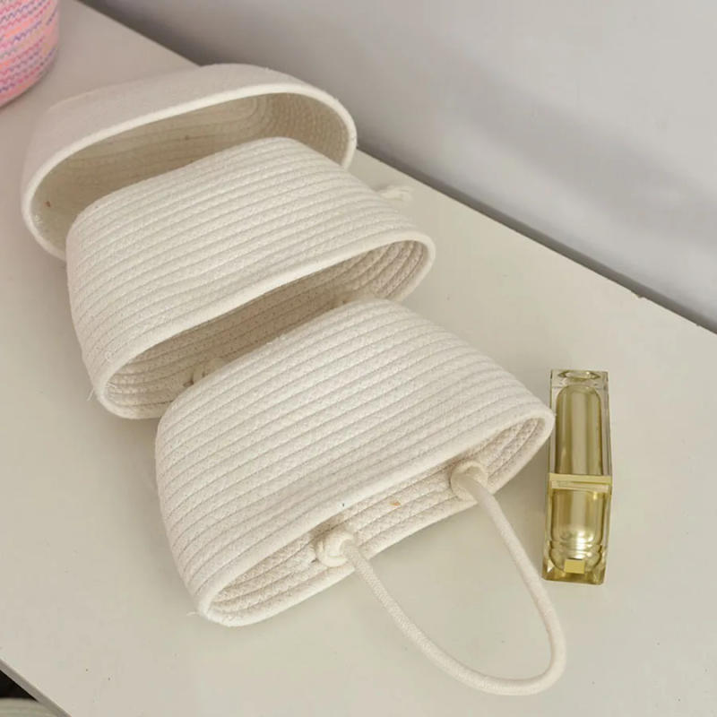 Description Picture 6 of itemWall Hanging Storage Basket Cotton Sundries Organizers Storage Basket 3-layer Household Decoration Wall Storage Tool