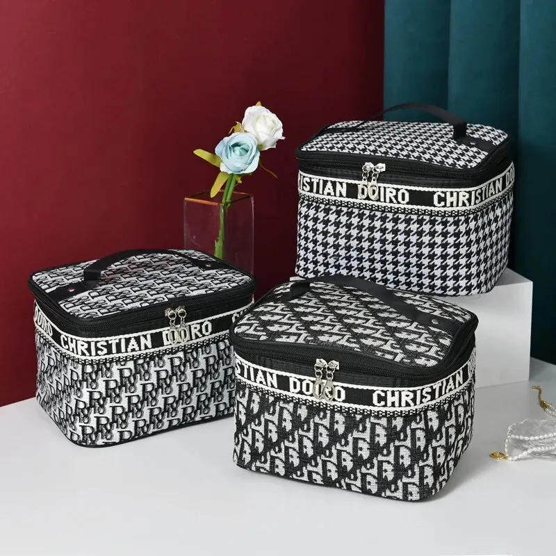 Description Picture 2 of itemThousand Bird Grid Cosmetic Bag Female Large Capacity Portable New Travel Waterproof Handheld Large Storage Bag Wash Bag