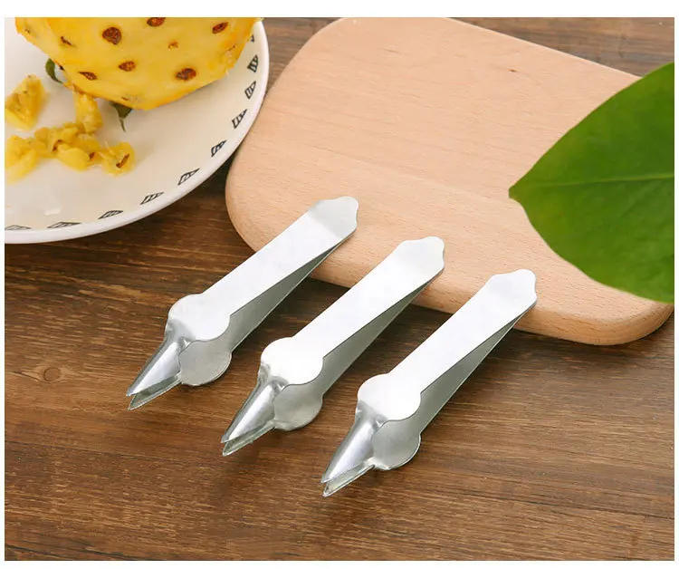 Description Picture 2 of itemStainless Steel Strawberry Huller Fruit Peeler Pineapple Corer Slicer Cutter Kitchen Knife Gadgets Pineapple Slicer Clips New