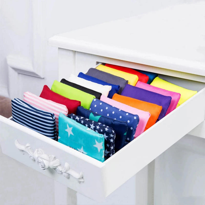 Description Picture 4 of itemWomen Shopping Bags Hot Creative Environmental Storage Bag Fashion Printing Foldable Green Tote Folding Pouch Handbags Storage