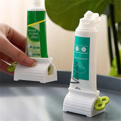 Toilet Washbasin Toothbrush Toothpaste Dispenser Bathroom Washbasin Toothbrush Accessories Bathroom Accessories