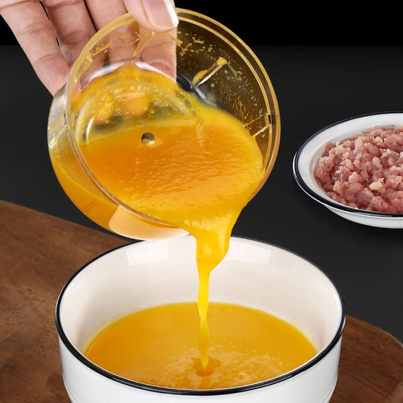 Description Picture 3 of itemMini Masher Machine USB Electric Food Mixer Kitchen Garlic Chopper Meat Garlic Masher Garlic Press Vegetable Chili Chopper Press