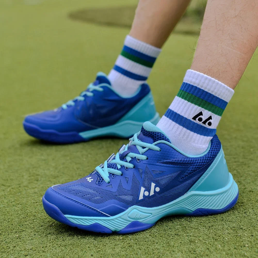 Description Picture 4 of itemHigh Quality Badminton Shoes Wear-Resisting Volleyball Footwears Men Badminton Sneakers Women Comfortable Training Sport Shoes