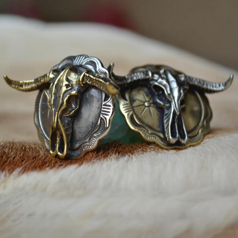 Description Picture 4 of itemVintage Brass Buffalo Skull Screw Back Coin Concho Bison Bull Gaur Rodeo Indian Cowboy Leathercraft Accessories