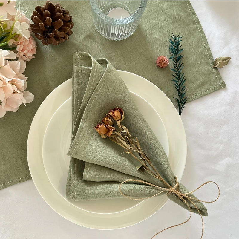 Description Picture 2 of itemSet Of 6 40x40cm Table Cloth Napkins Durable Polyester Thicken Placemat Reusable for Kitchen Dining  Wedding Decoration