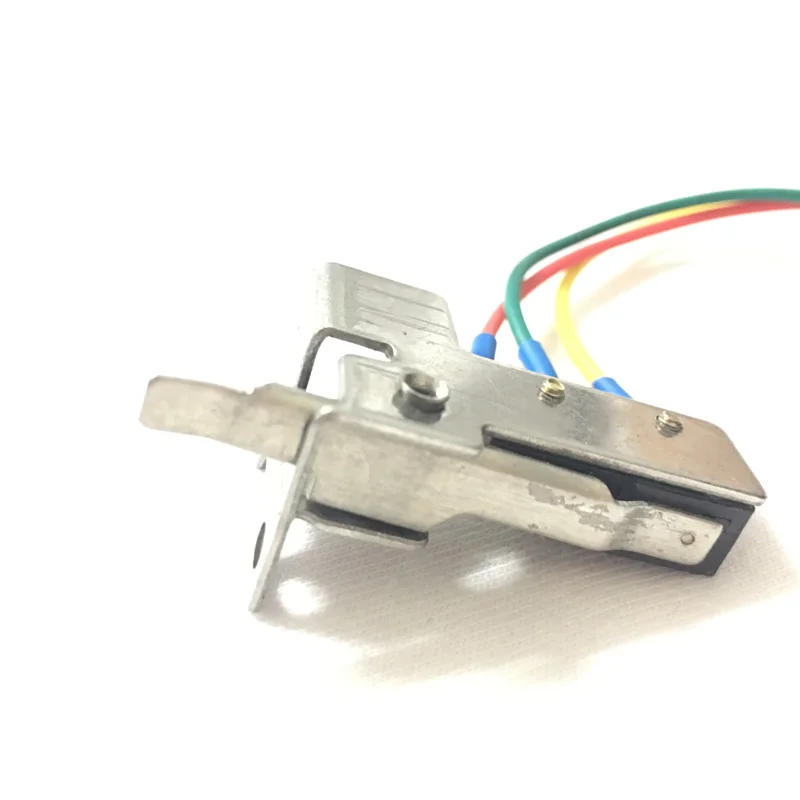 Description Picture 4 of item50PCS Gas Water Heater Spare Parts Micro Switch With Bracket Universal Model Suitable for most Valve assembly