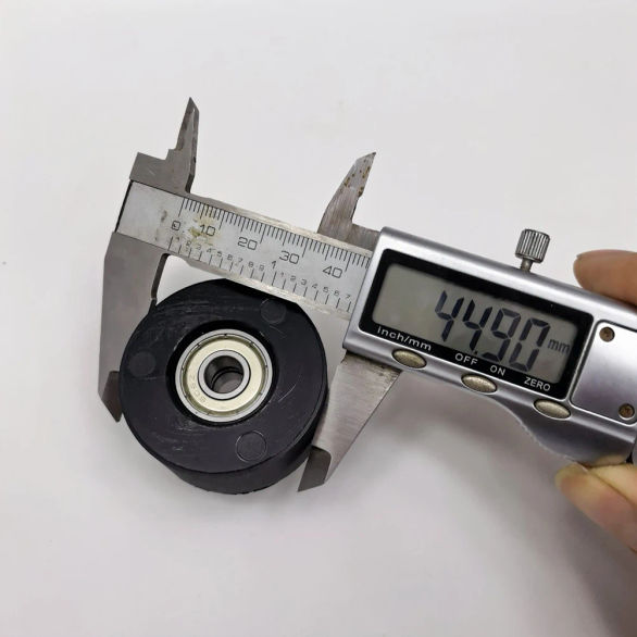 Slide 7b48c8c832ea48e7adde70382c5bacca