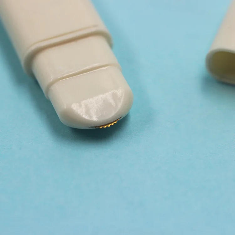 Description Picture 3 of itemFabric Chalk Tailors Clothing Erasable Dressmaker Sewing DIY Patchwork Clothing Pattern Tool Needlework Accessories Divide Tool